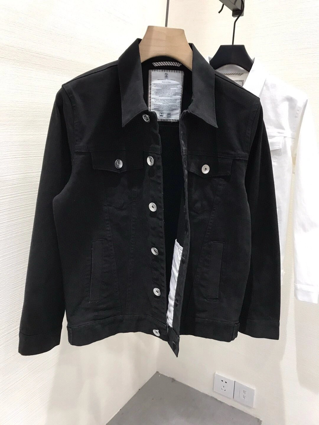 wg.luxury- 2ru9588o 2Colour item:D-F054J1822-2
